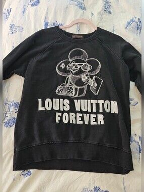 Louis Vuitton Forever Vivienne Sweatshirt Size Small/Medium